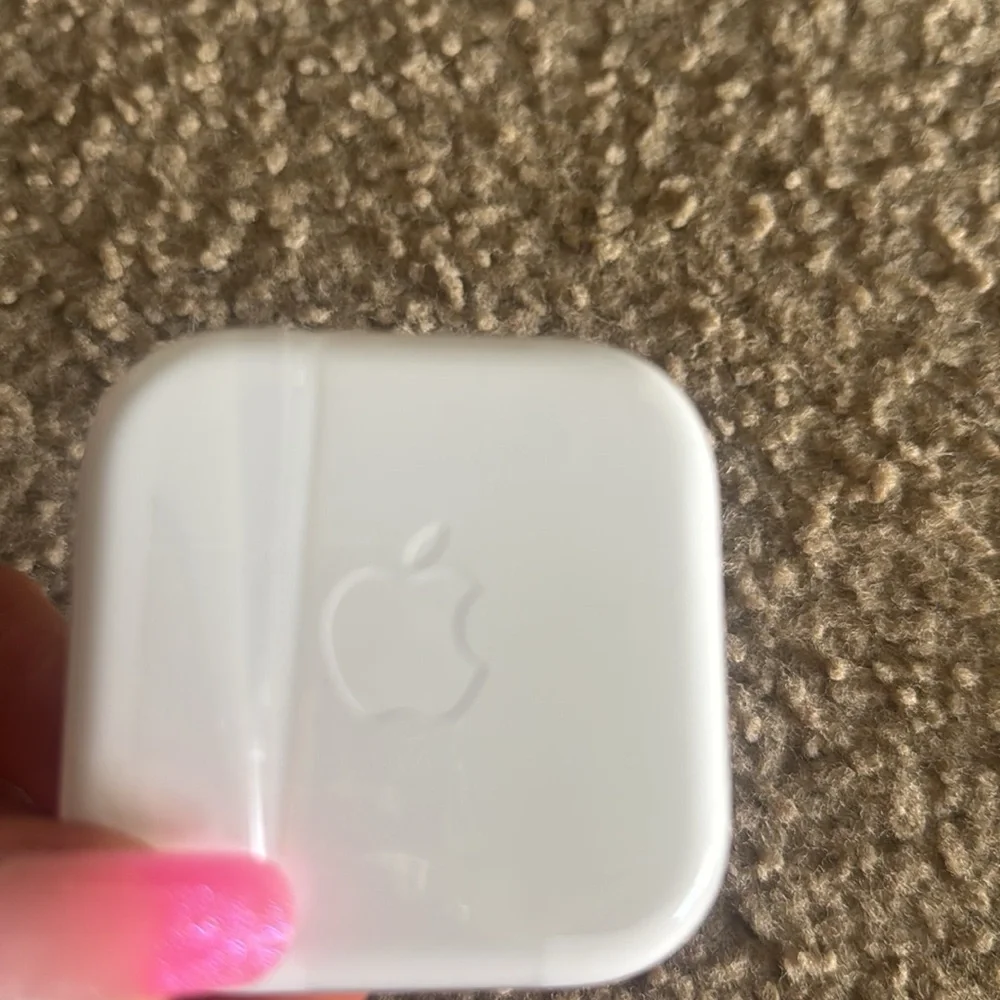 Apple White Wired Earbuds